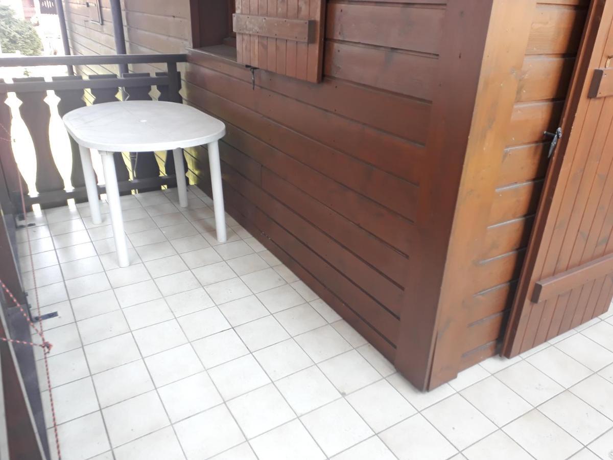 Oursons 1 Apartment Морильон Екстериор снимка