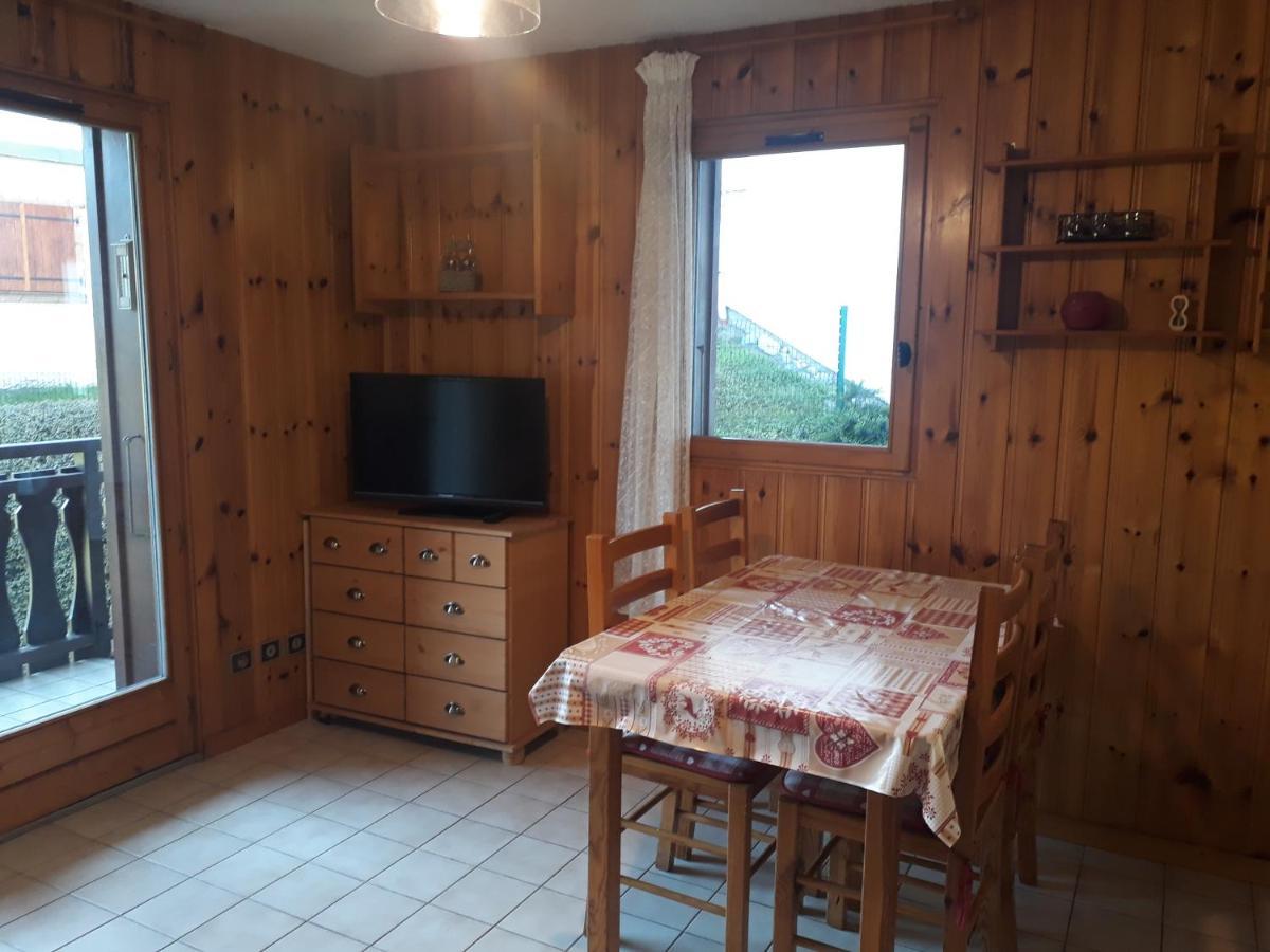 Oursons 1 Apartment Морильон Екстериор снимка